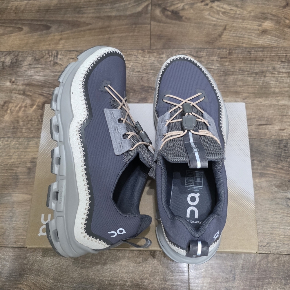 On Cloud cloudway sneaker women's size 8.5 (Run Small) - Picture 8 of 13